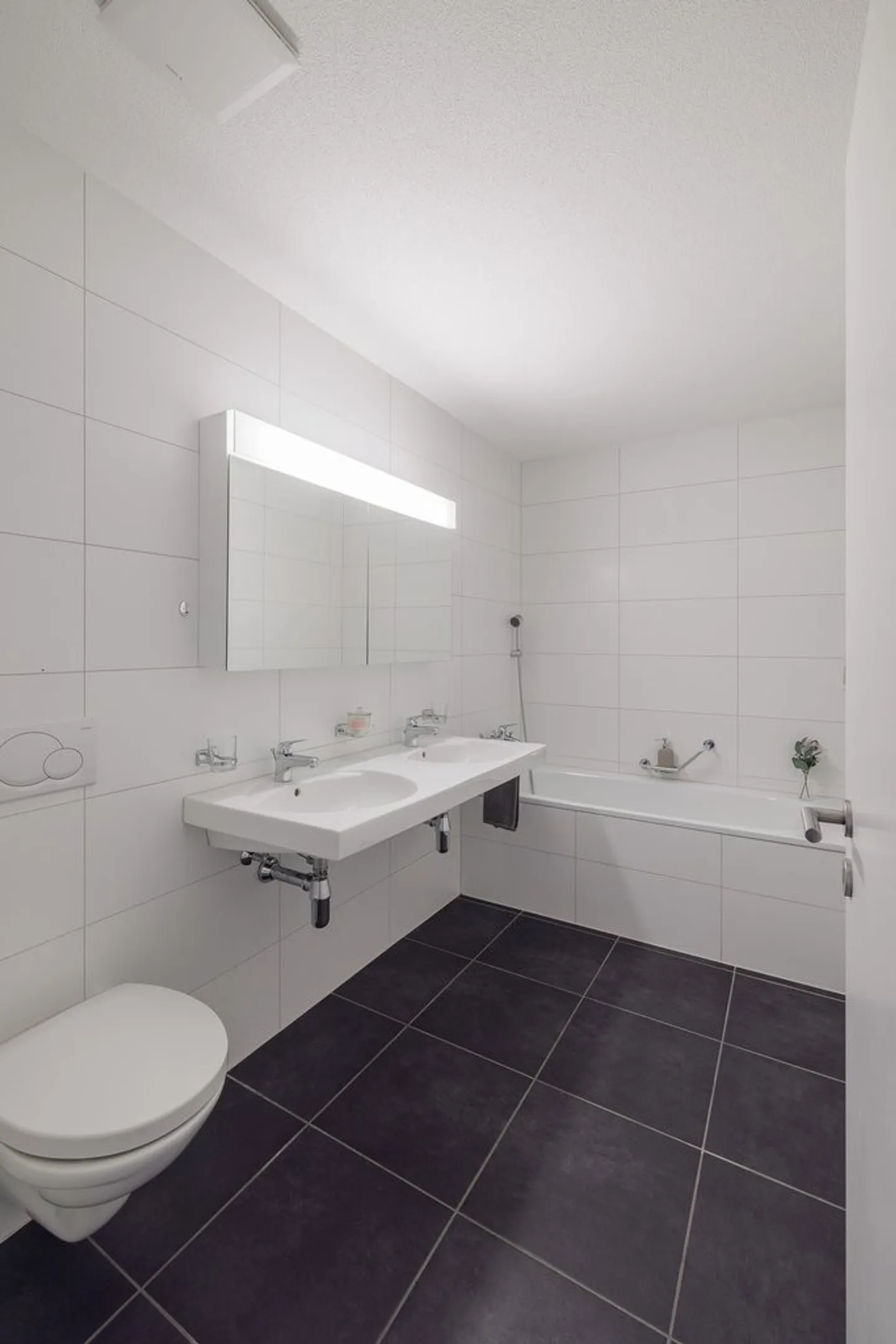 Modern 4.5-Room Apartment in Weinfelden - Photo 9 of 12