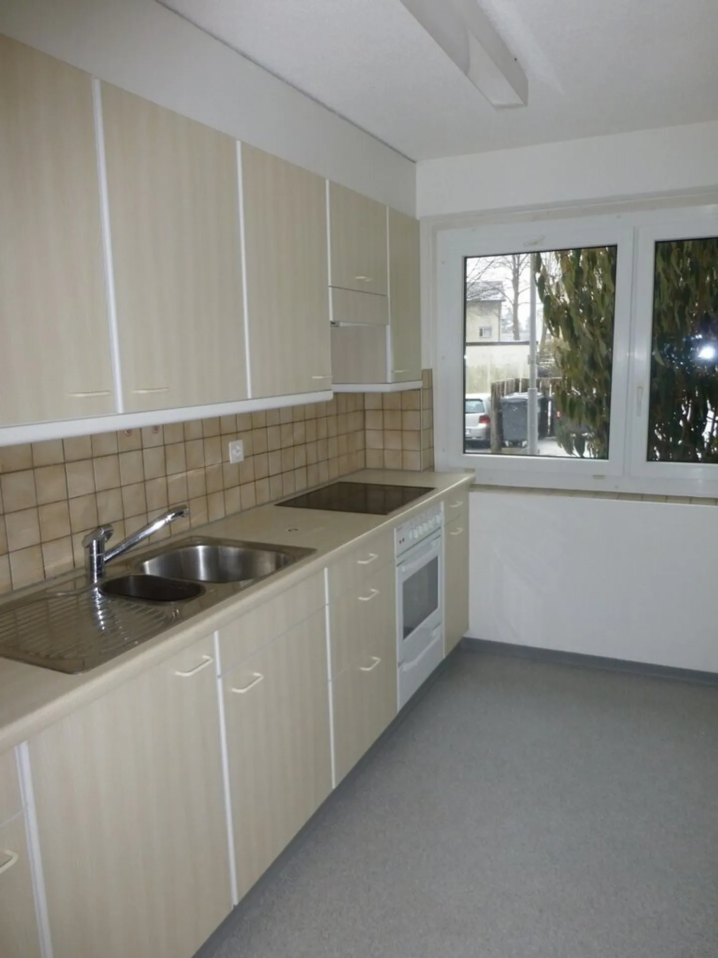 Here ends your apartment search - Photo 4 of 5