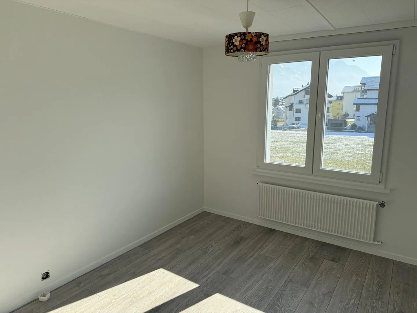 Charming 4.5-Room Apartment - Photo 4 of 9