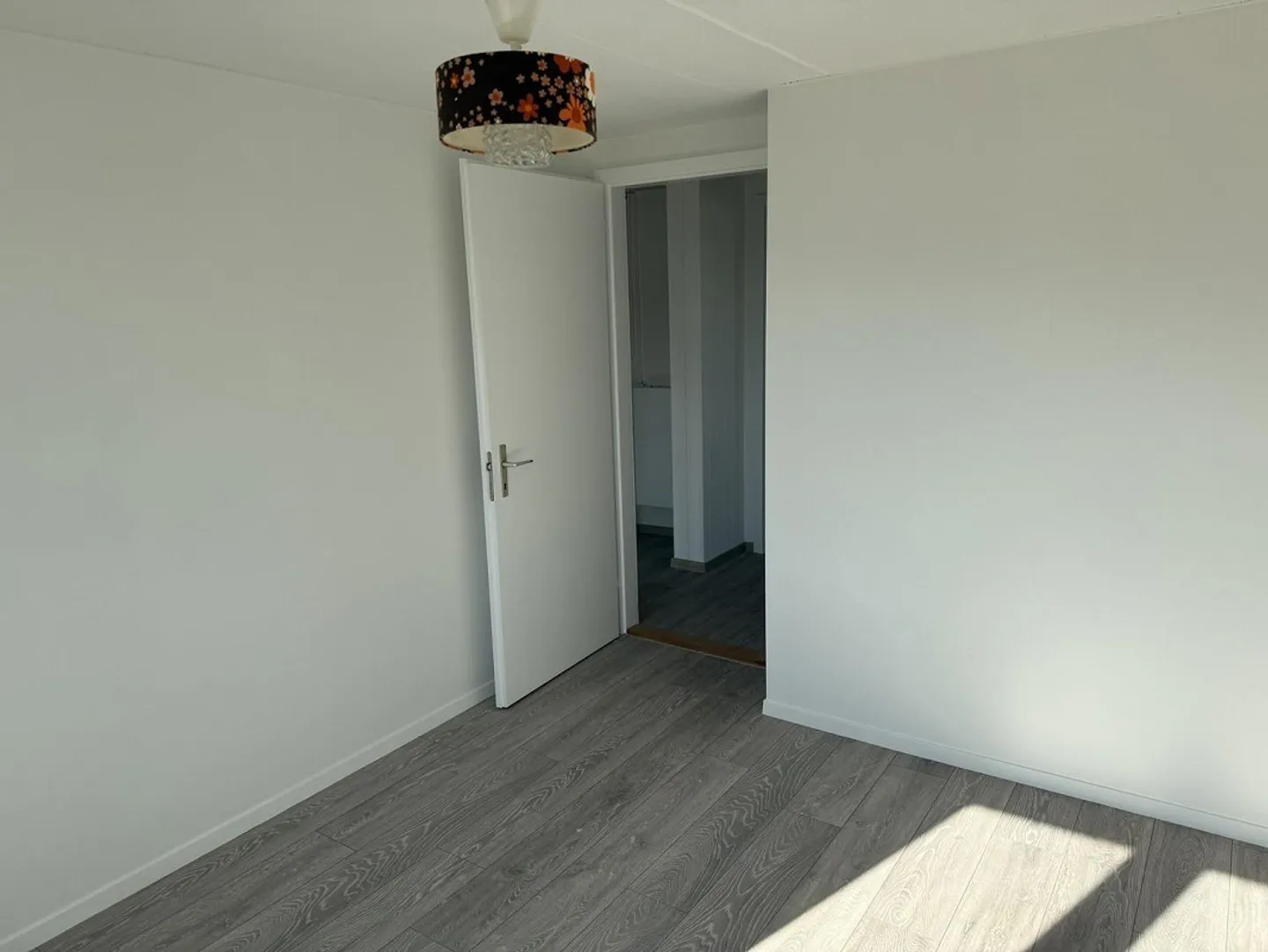 Charming 4.5-Room Apartment - Photo 5 of 9