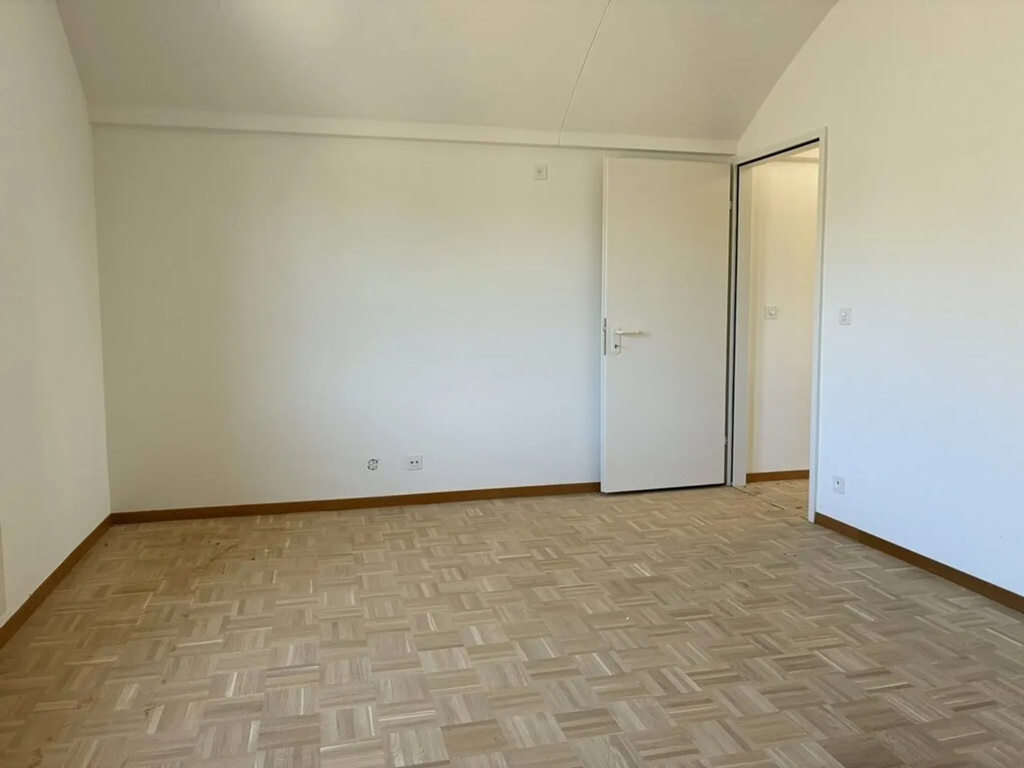 Superbo duplex nel cuore del centro di Nyon - Foto 6 di 10