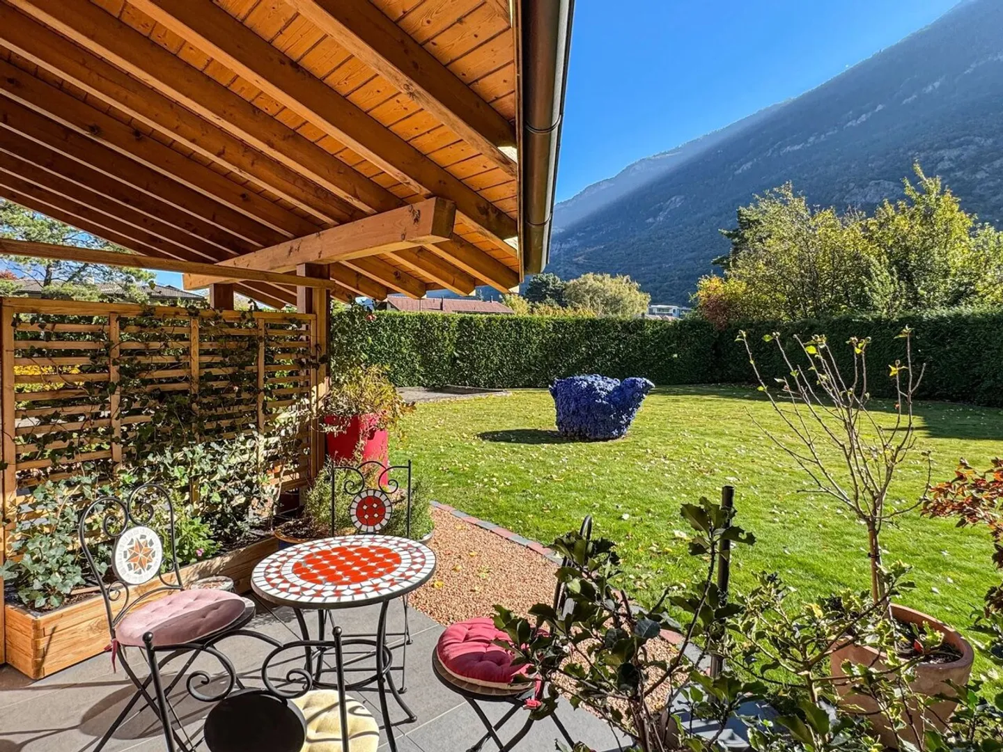 Individual villa of over 220m2 - Photo 1 of 13