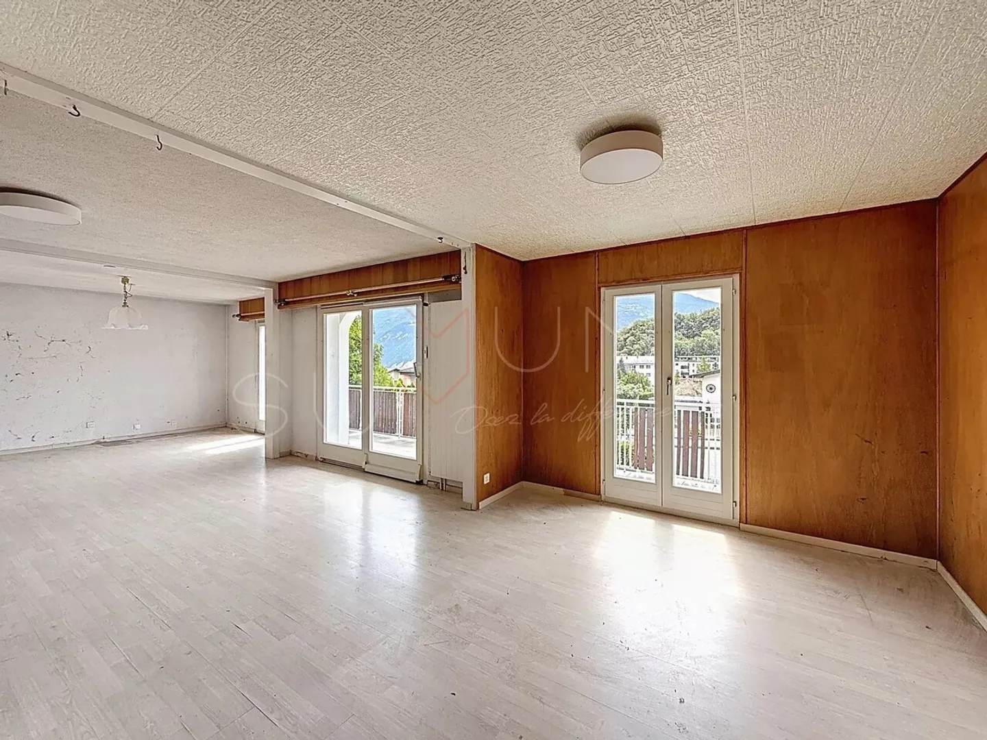 Maison familiale avec potentiel de rénovation - Photo 8 sur 13