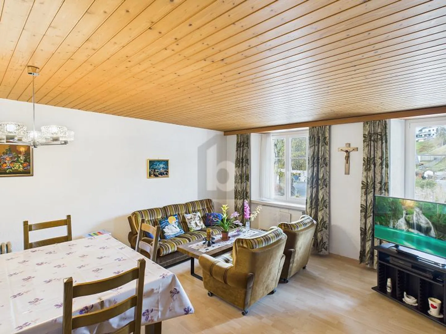 IMMOBILE D'INVESTIMENTO CON GRANDE POTENZIALE - Foto 2 di 6