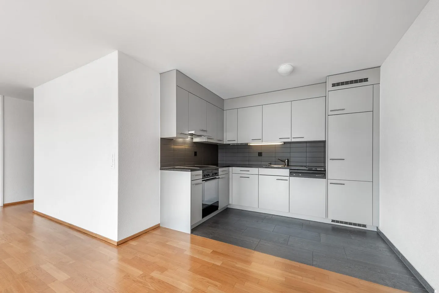 Posizione residenziale centrale a Wetzikon! - Foto 9 di 12