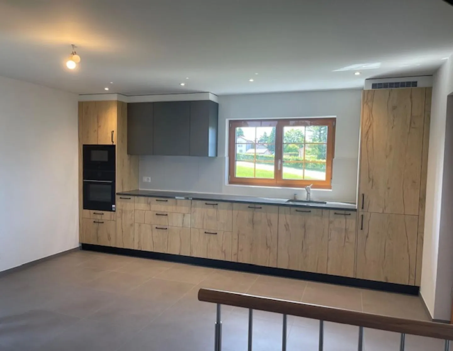 Chalet Neuf avec Vue Époustouflante - Photo 4 sur 13