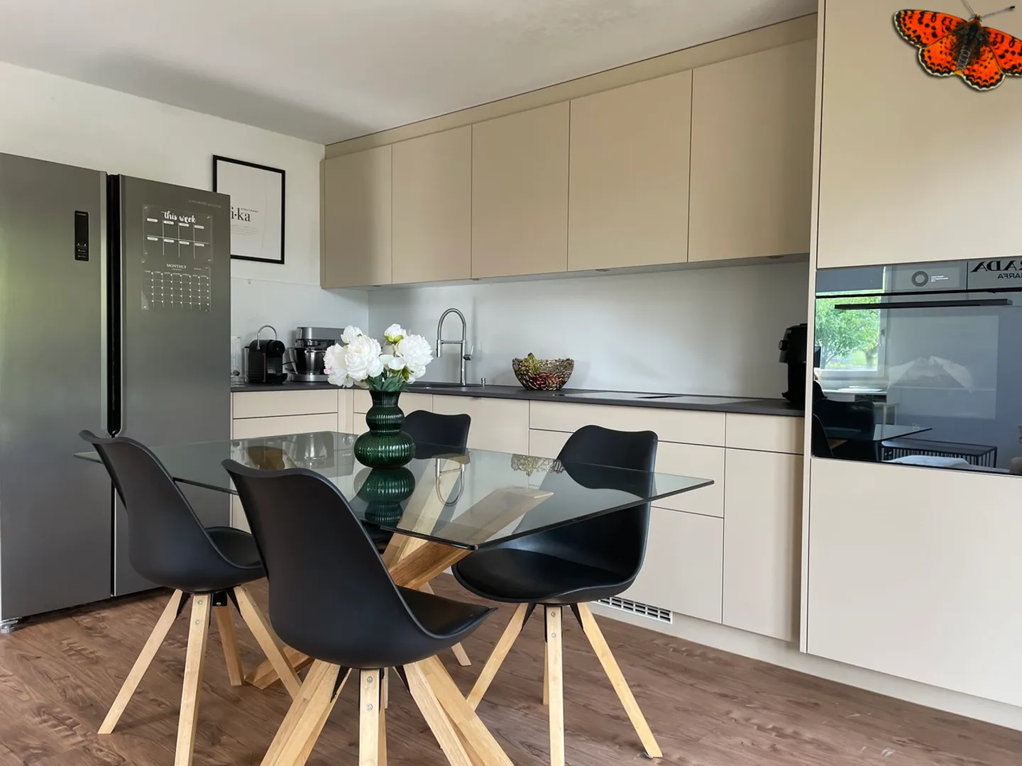 Charming 2.5 room apartment in Châtel-St-Denis - Photo 3 of 10