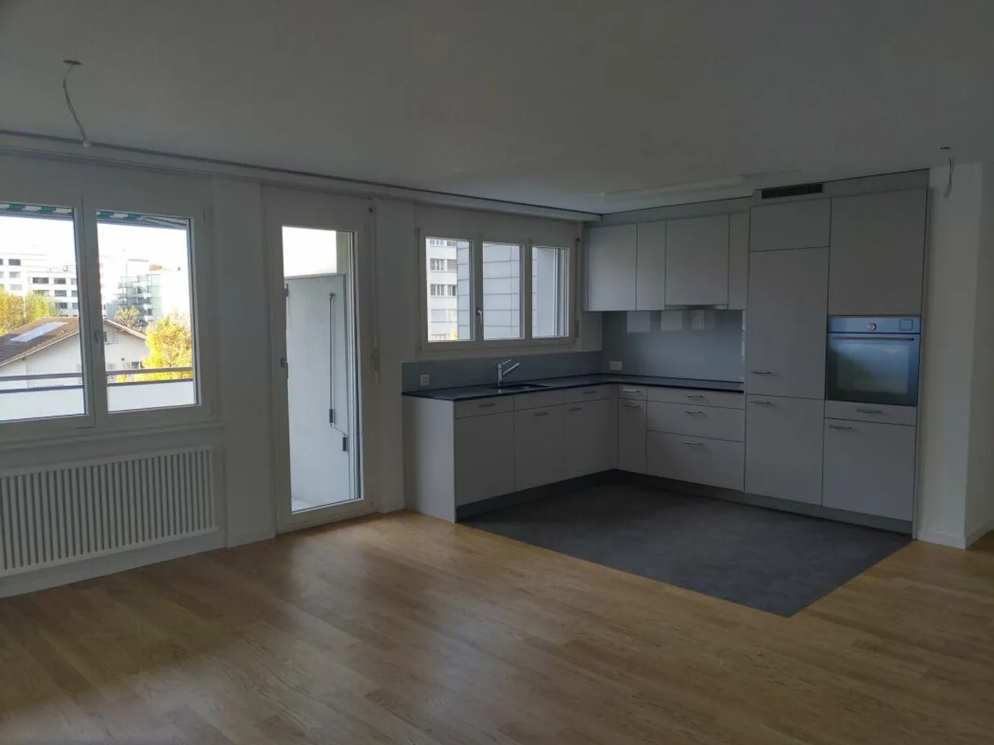 Appartement rénové avec vue sur le Pilatus - Photo 3 sur 8