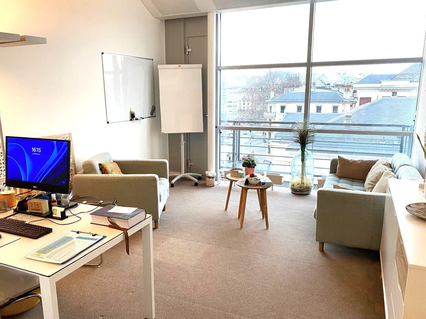 Exceptional offices of 503 m² for rent – Hypercenter of Geneva - Photo 6 of 10