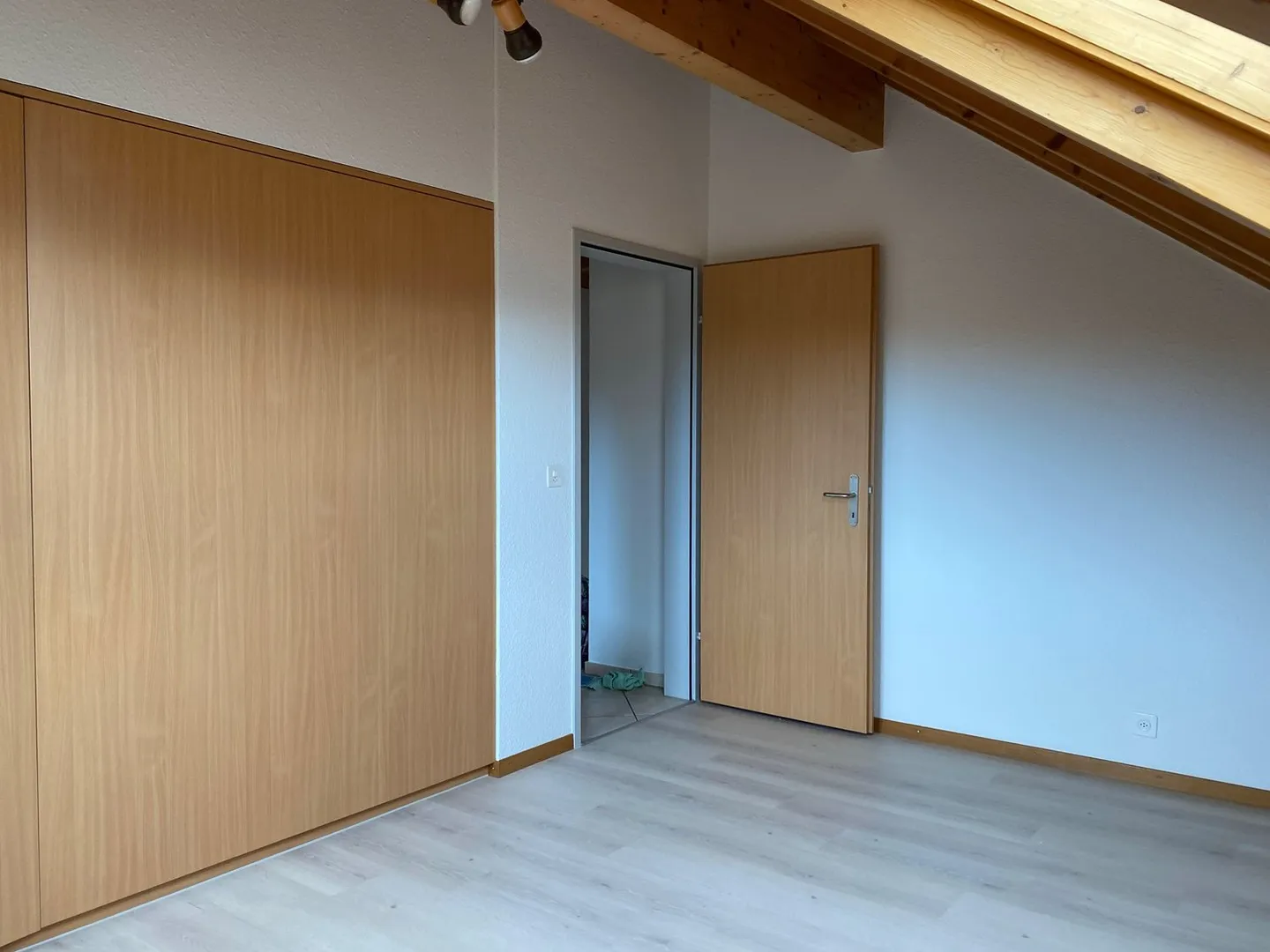 4.5 Zimmer Dachwohnung - Foto 10 von 17