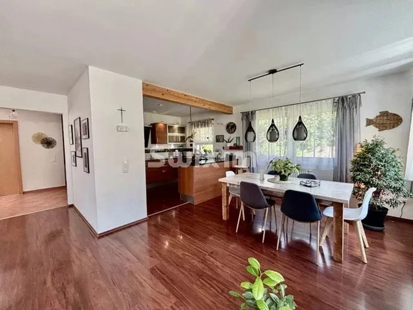 Charming 6.5-Room Villa - Photo 4 of 8