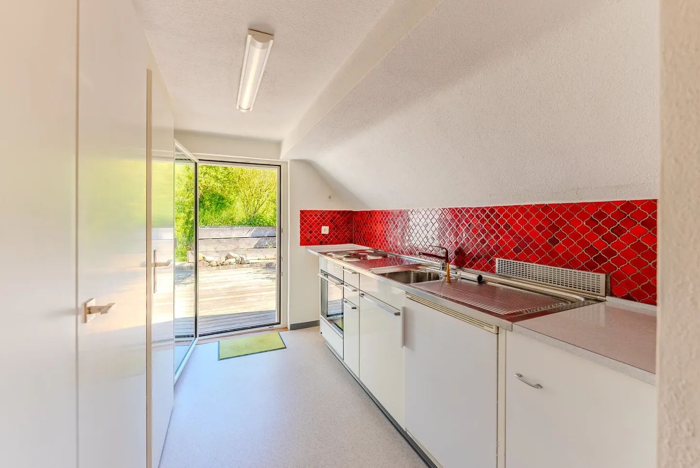 Casa unica con molto potenziale di ristrutturazione e ampliamento - Foto 18 di 23