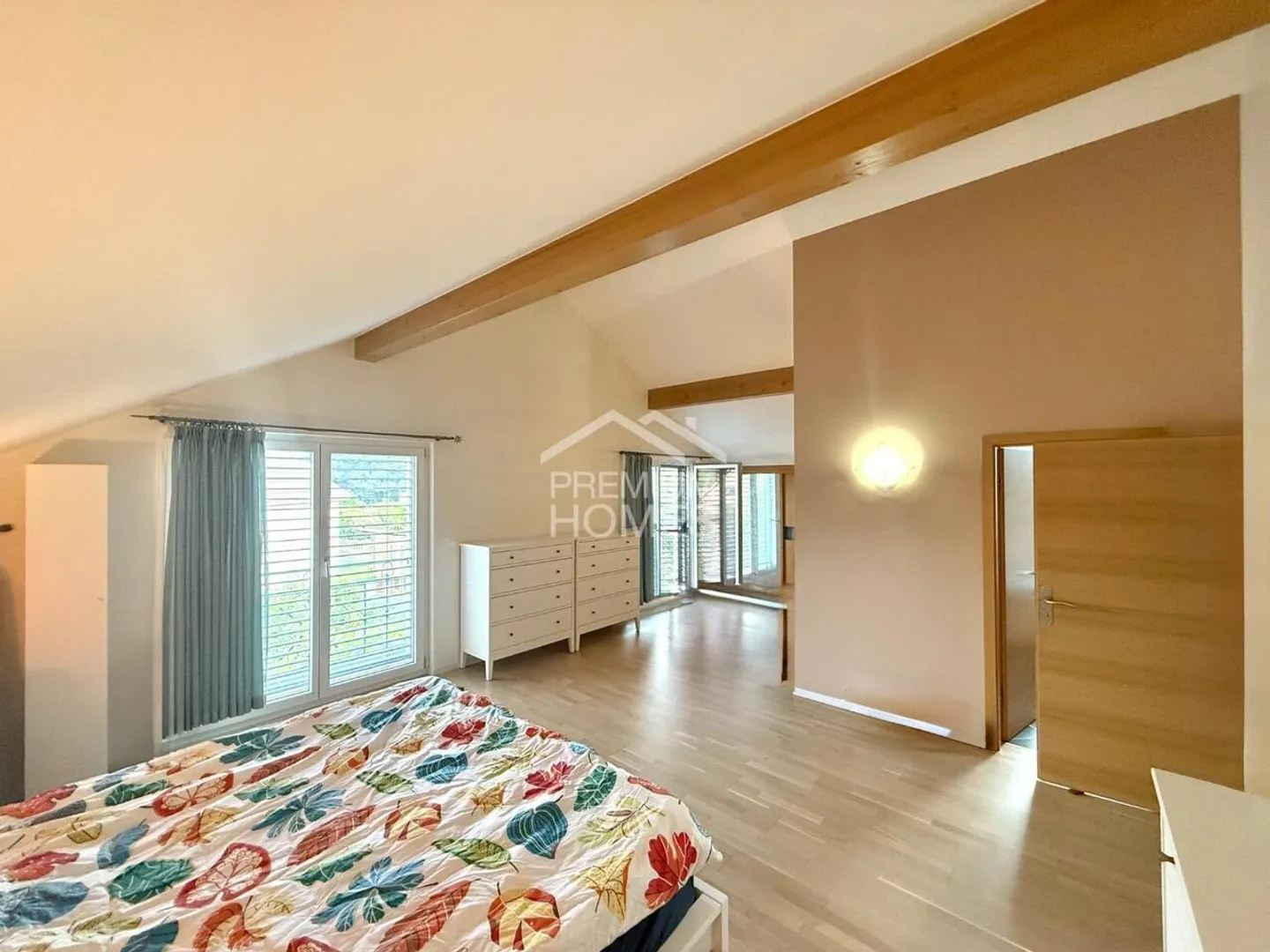 Domicile de rêve avec jacuzzi - Photo 3 sur 8