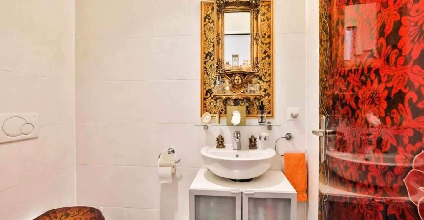 Bright apartment in Carouge - Beautiful volumes, contemporary elegance and privileged setting - Photo 8 of 12