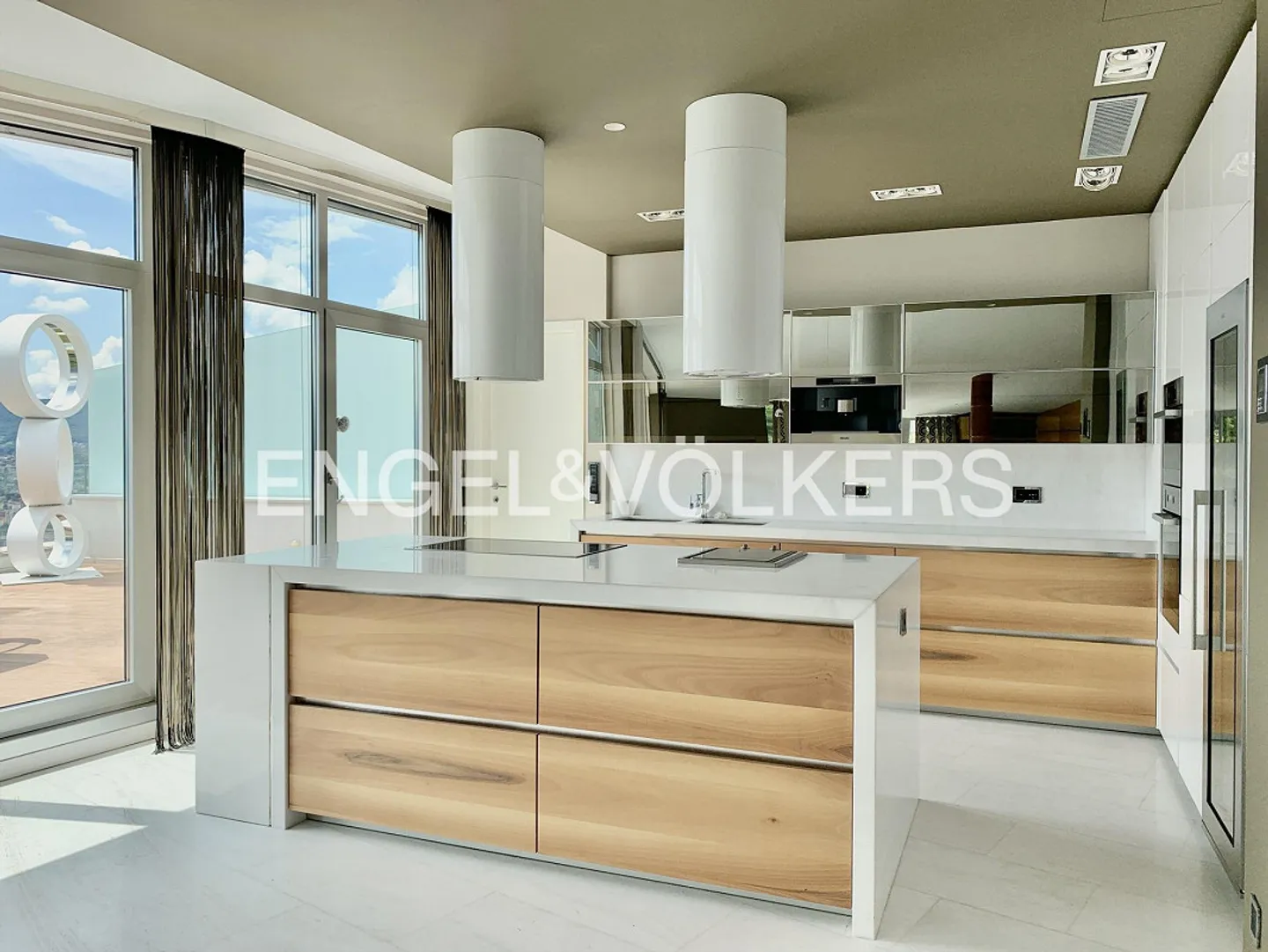 Herrliche Terrassenwohnung mit Panoramablick - Photo 7 sur 11