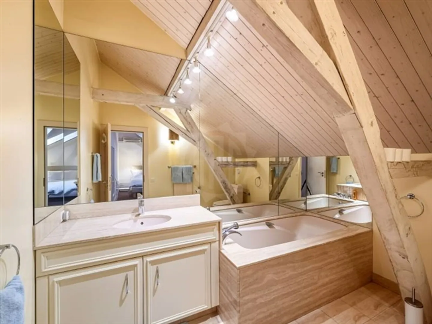 Charmante Villa - Aïre - Foto 9 von 12