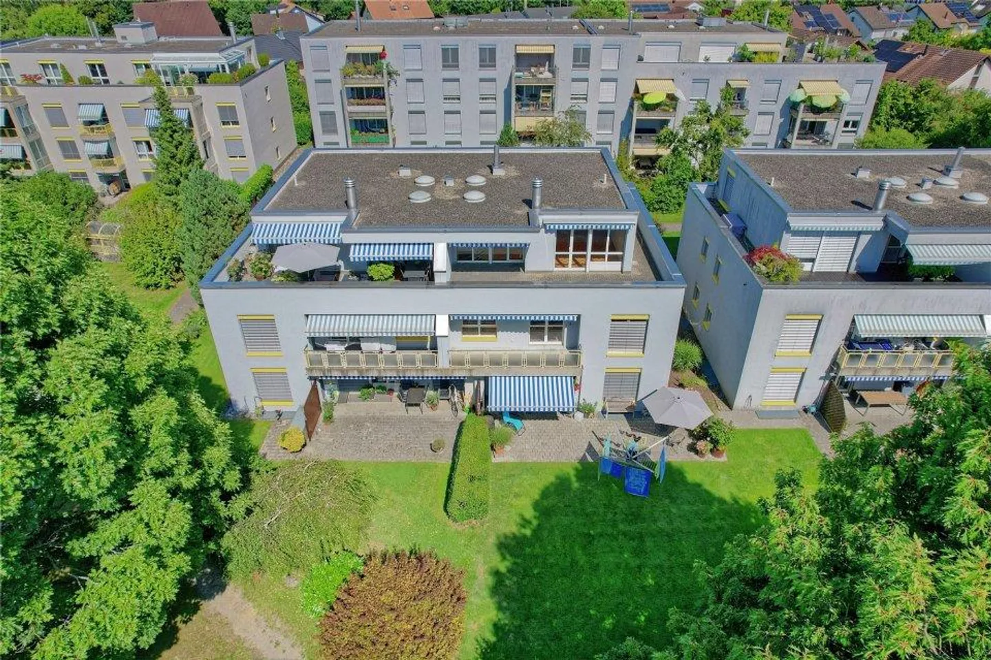 Exclusive, sunny 4½ (5½) room attic maisonette apartment with large terrace - Photo 12 of 13