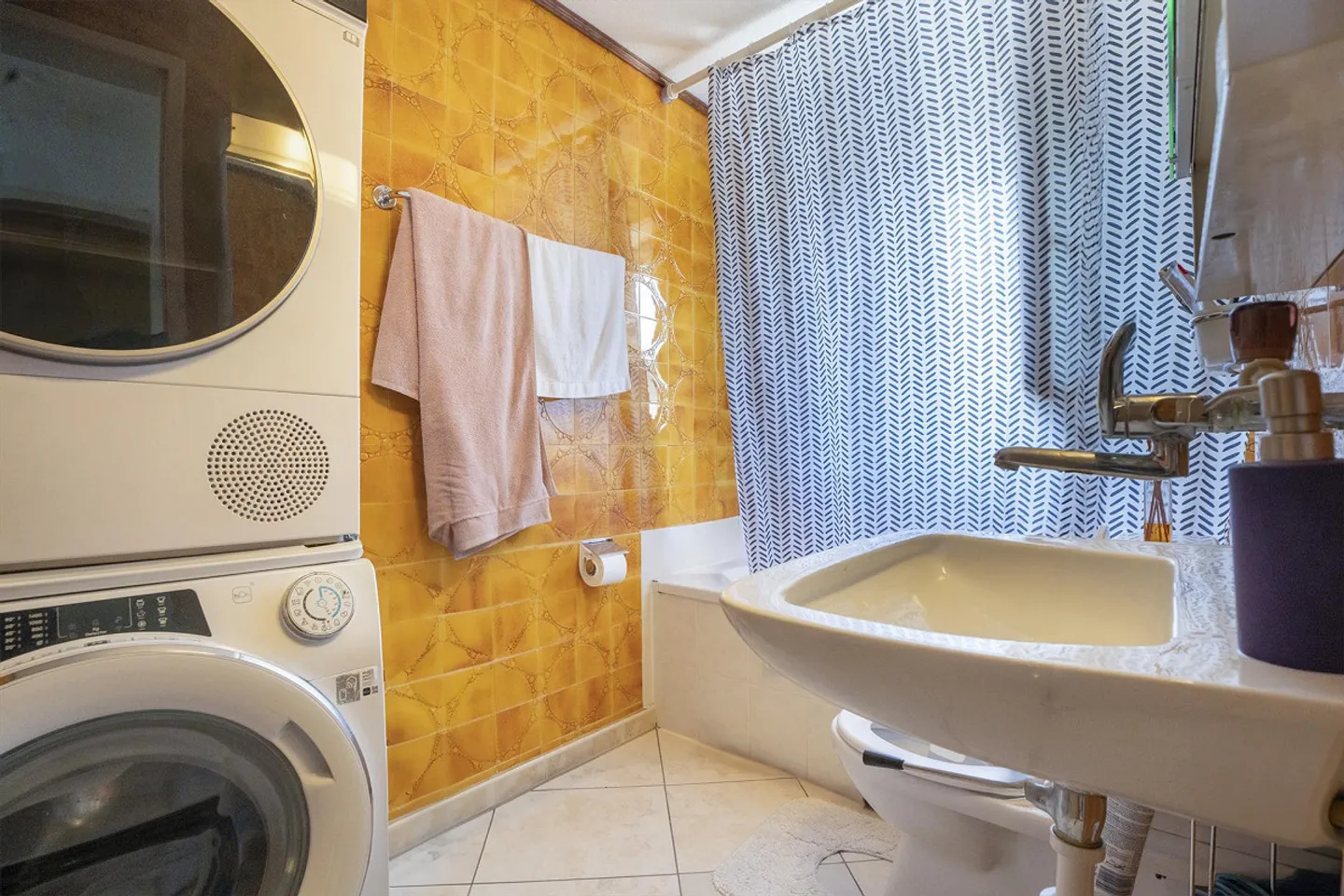 Geräumige Wohnung mit Alpenblick - Foto 16 von 19