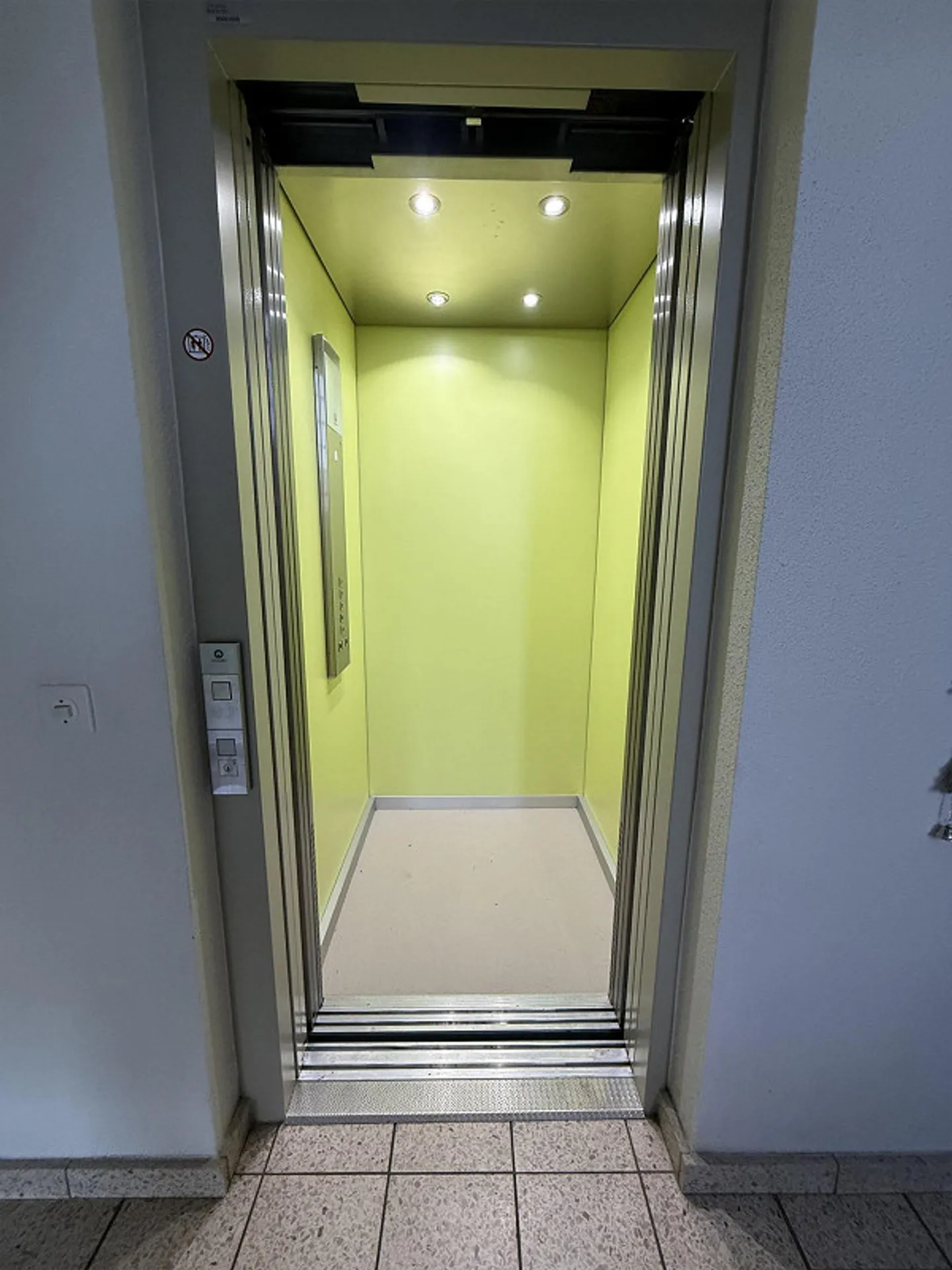 Geräumige Wohnung mit Alpenblick - Foto 17 von 19