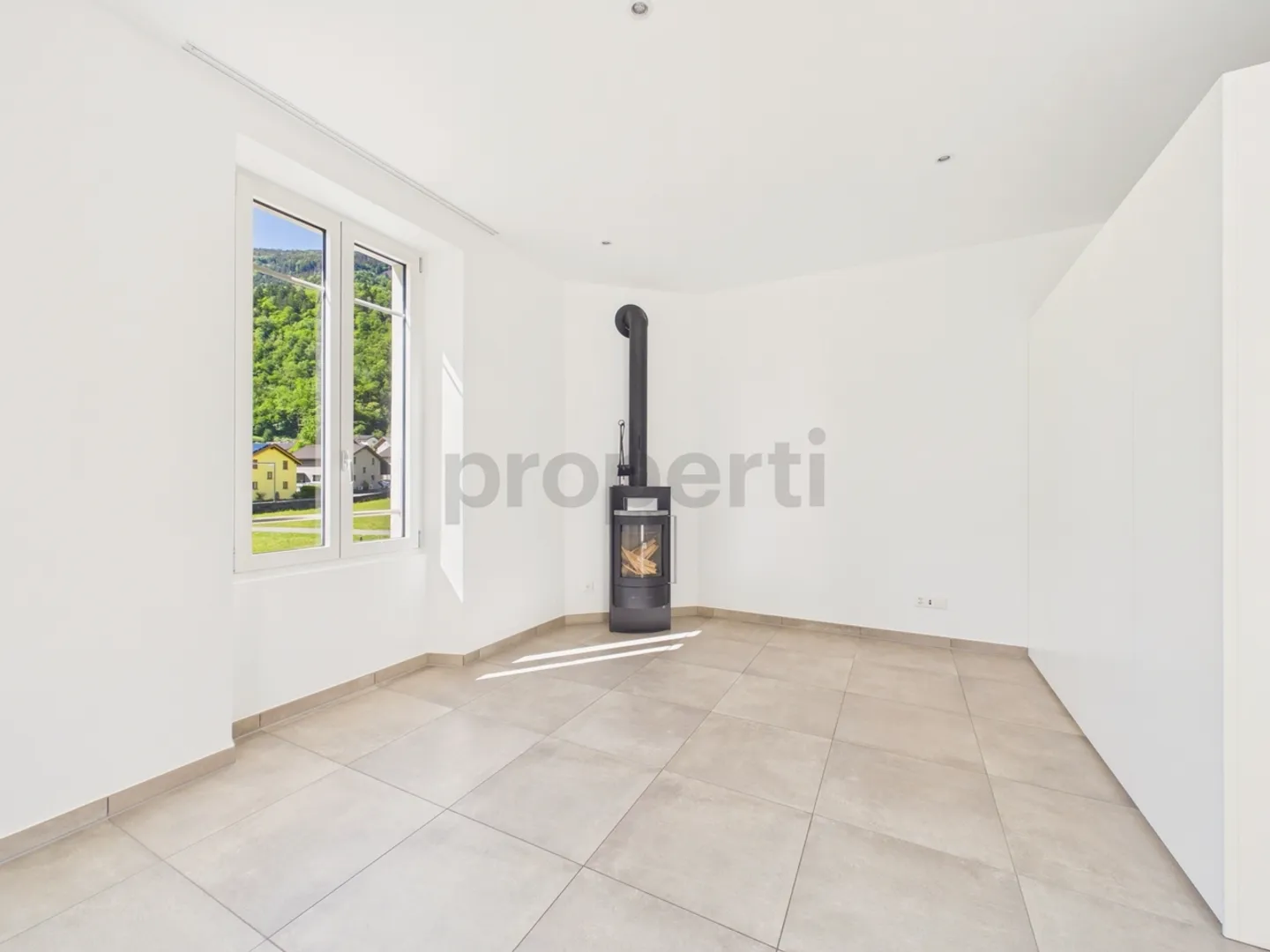 Mehrfamilienhaus kaufen - Foto 1 von 11