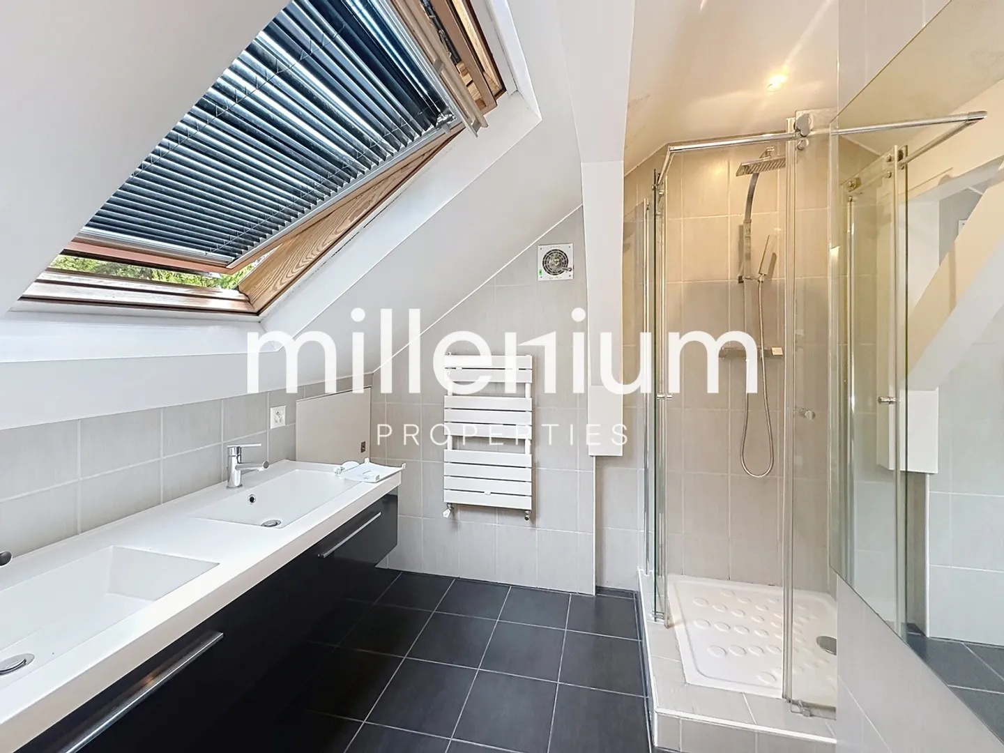 Maison 9 pièces - Photo 8 sur 12