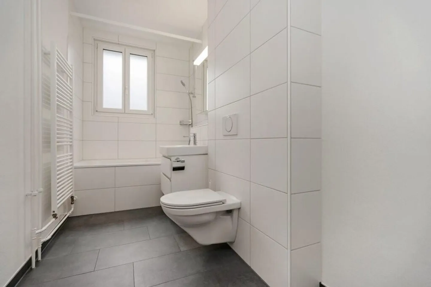 Charmante Wohnung mit Terrasse - Foto 7 von 8