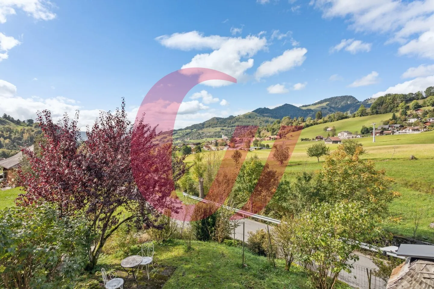 Magnificent house with 12.5 rooms in Charmey! - Photo 2 of 16