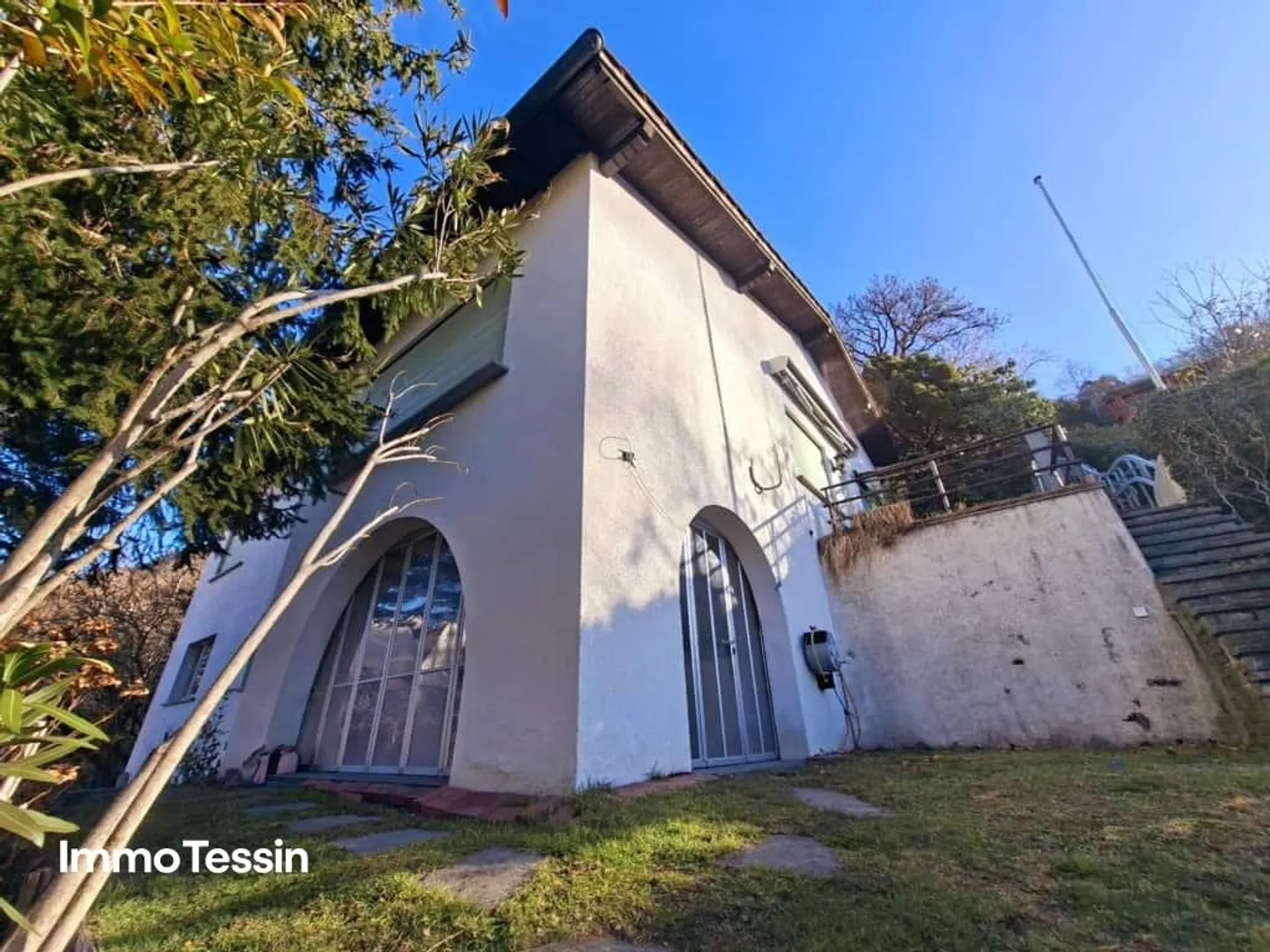 Villa mit grosser Bauparzelle und freiem Blick auf die drei Burgen ... - Photo 4 sur 13