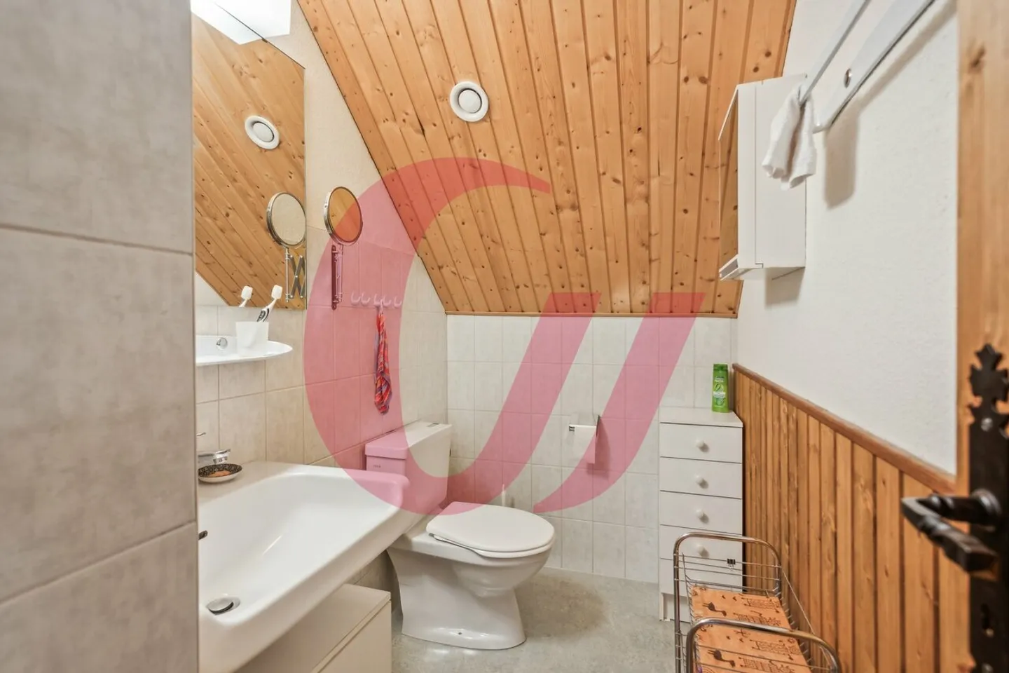 Magnificent house with 12.5 rooms in Charmey! - Photo 11 of 16