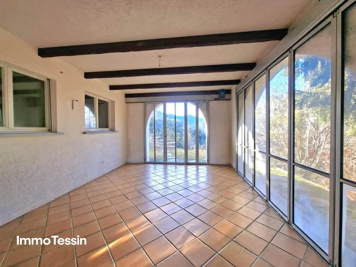 Villa mit grosser Bauparzelle und freiem Blick auf die drei Burgen ... - Photo 7 sur 13