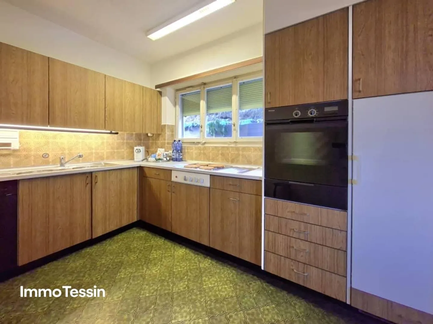 Villa mit grosser Bauparzelle und freiem Blick auf die drei Burgen ... - Photo 12 sur 13