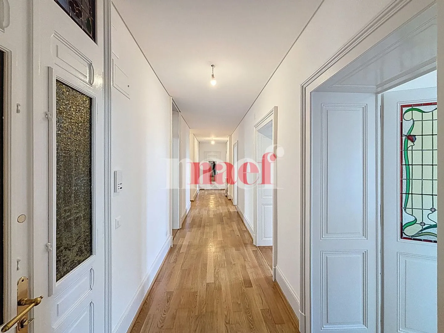 Appartement 5 pièces - Photo 2 sur 13