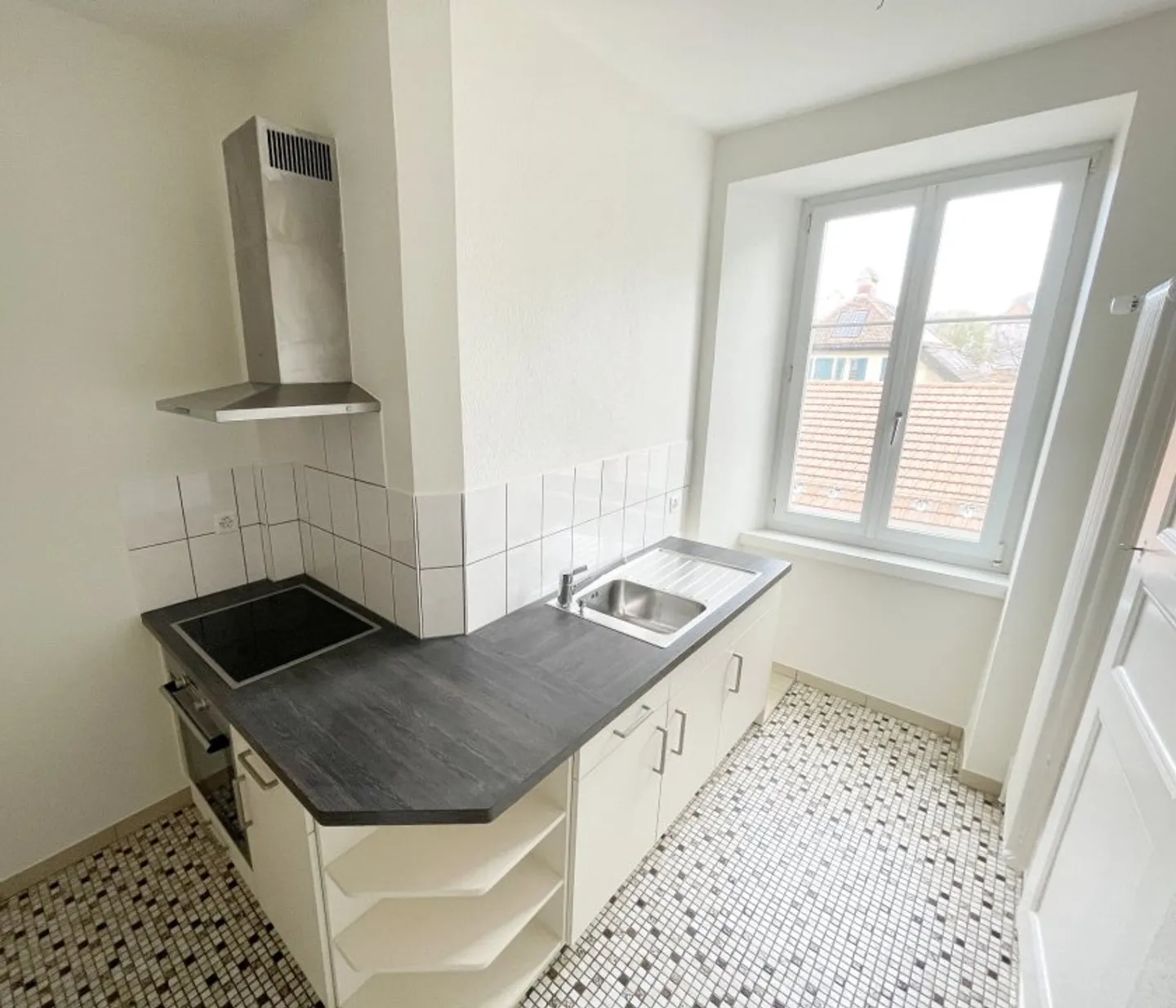 04880 - Appartamento 2 locali - Promenade 13 - La Chaux-de-Fonds - Foto 2 di 5