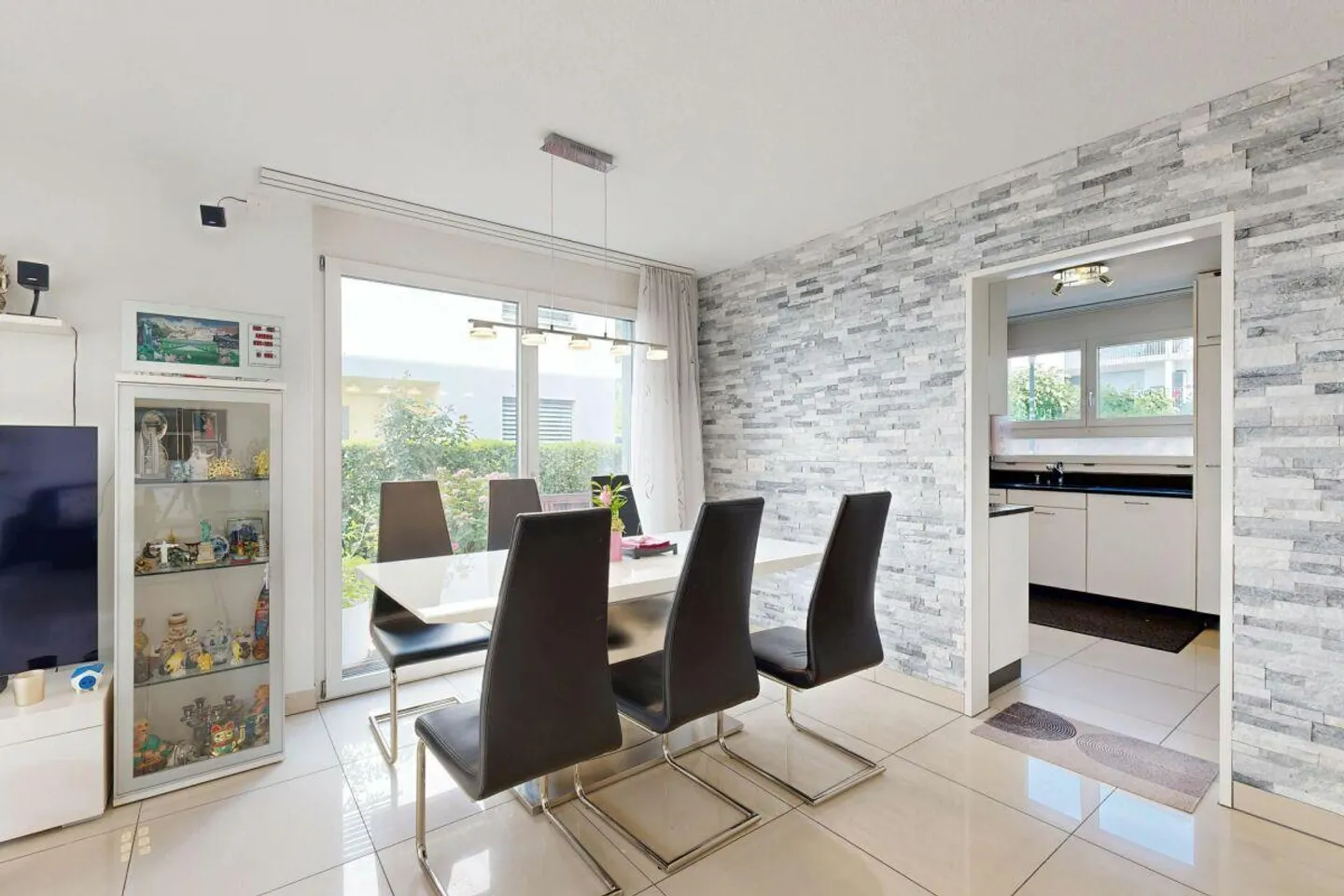 Casa angolare di 6,5 stanze a Schlieren - Foto 9 di 30