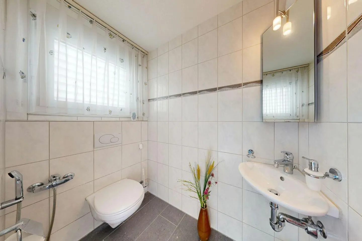 Casa angolare di 6,5 stanze a Schlieren - Foto 14 di 30