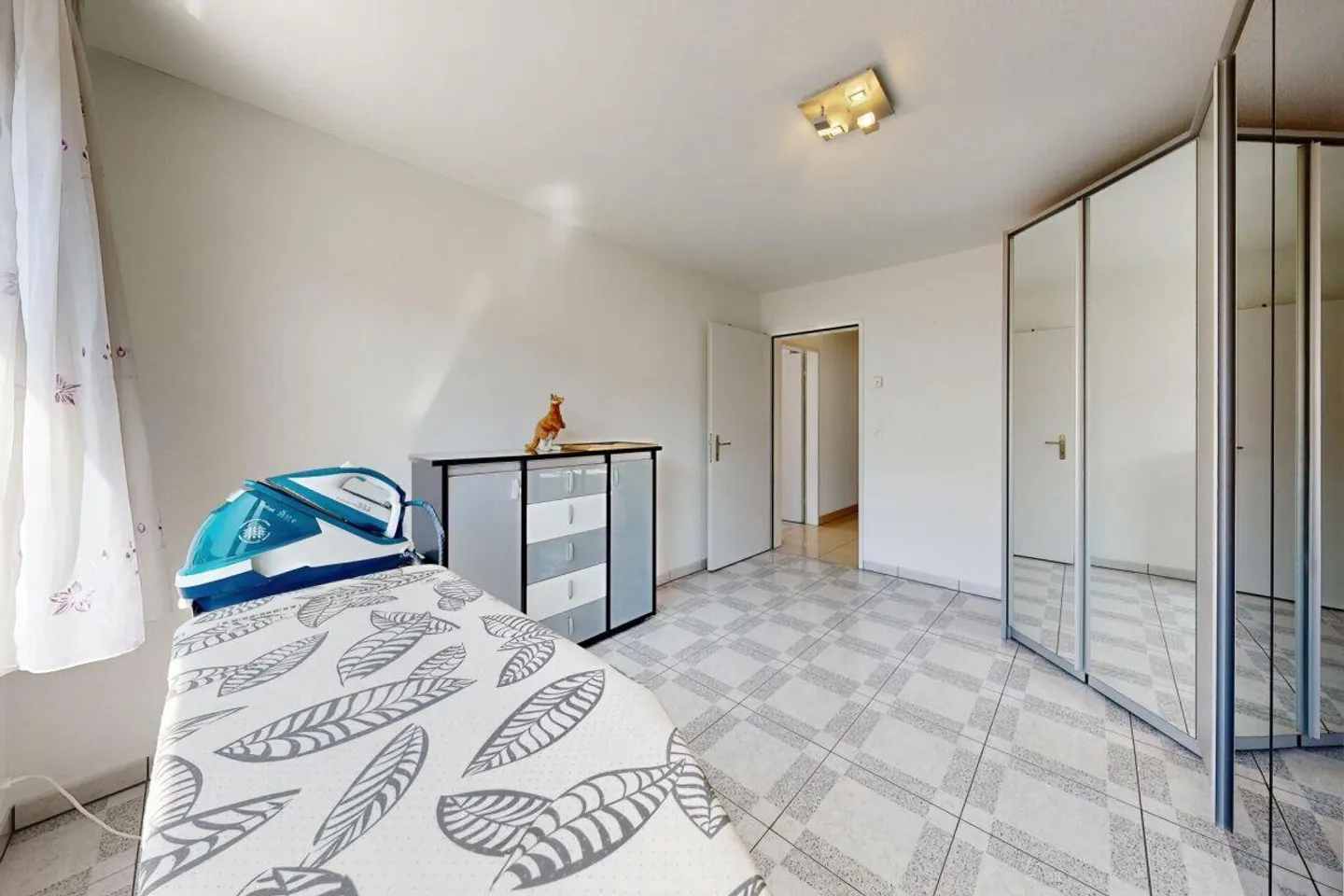 Casa angolare di 6,5 stanze a Schlieren - Foto 21 di 30