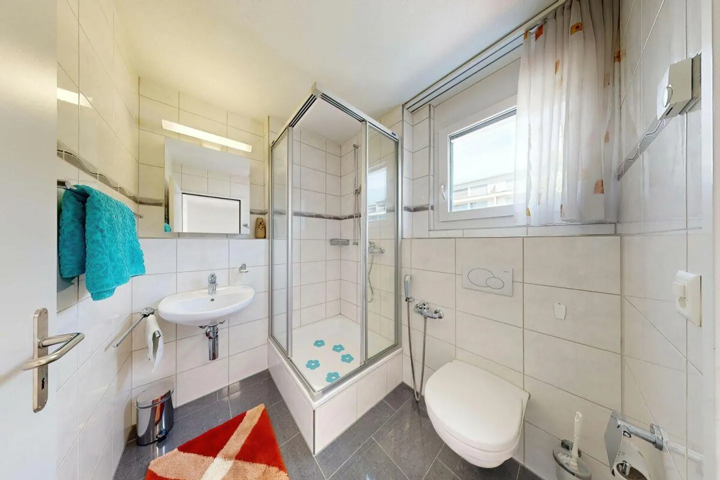 Casa angolare di 6,5 stanze a Schlieren - Foto 24 di 30