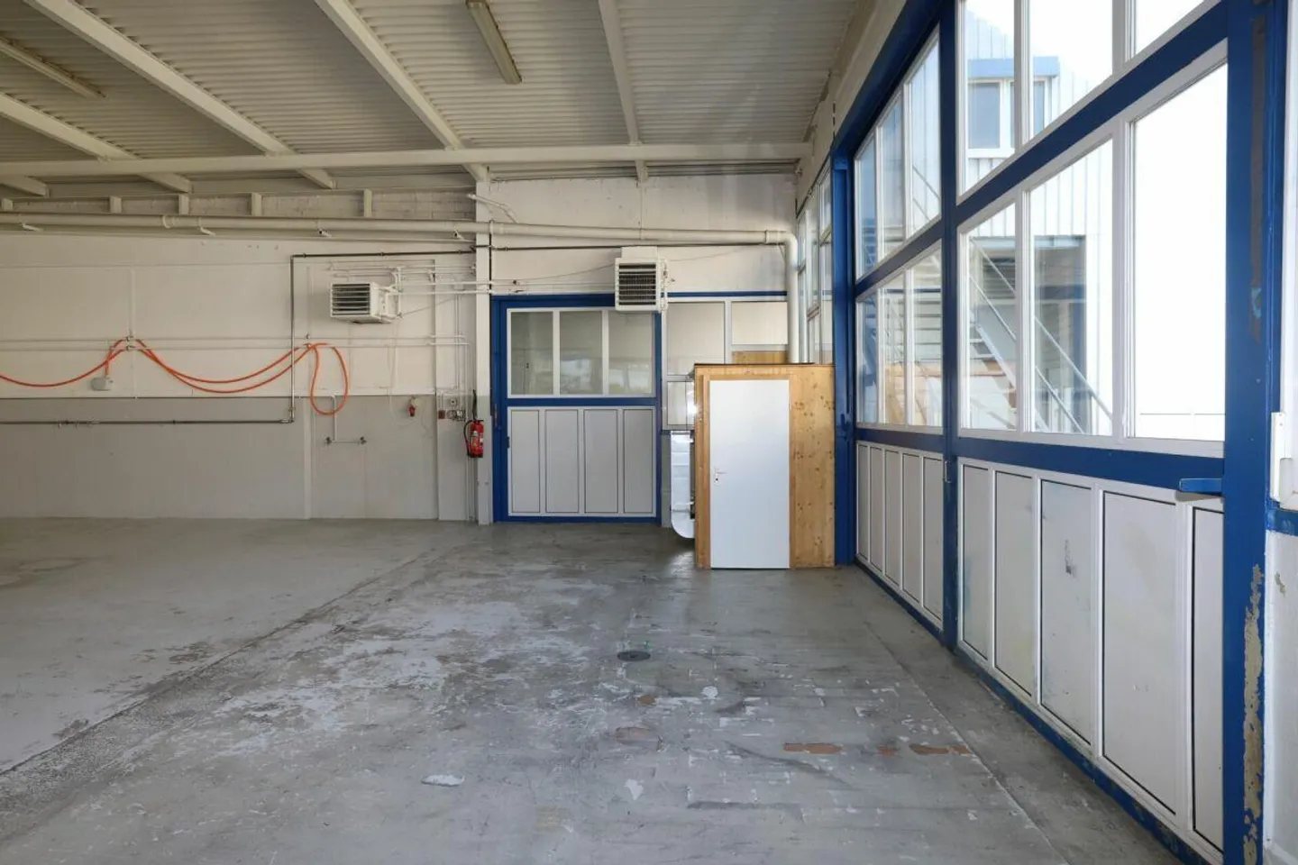 Geräumige Gewerbefläche in Aadorf - Foto 5 von 13