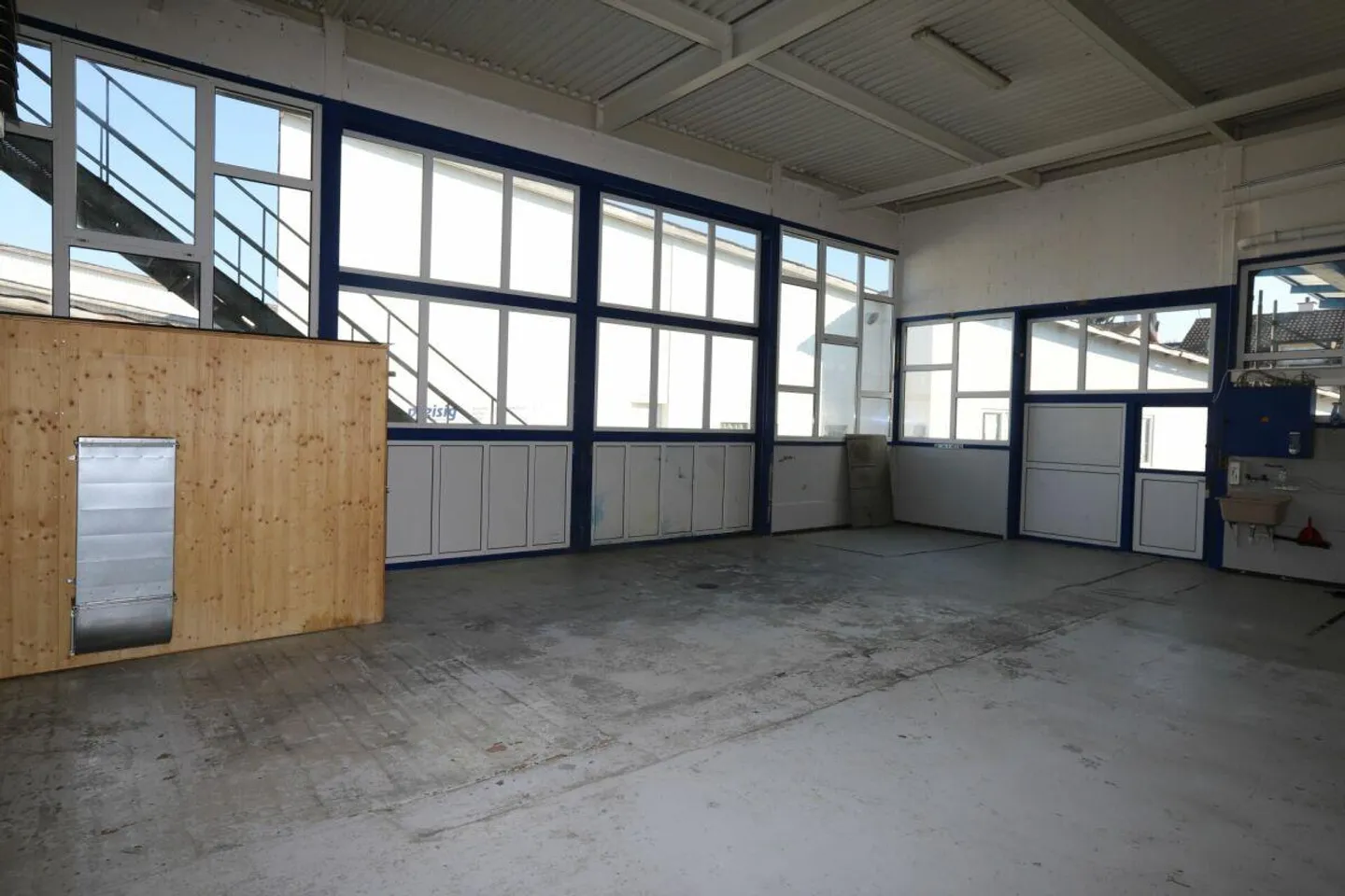 Geräumige Gewerbefläche in Aadorf - Foto 7 von 13