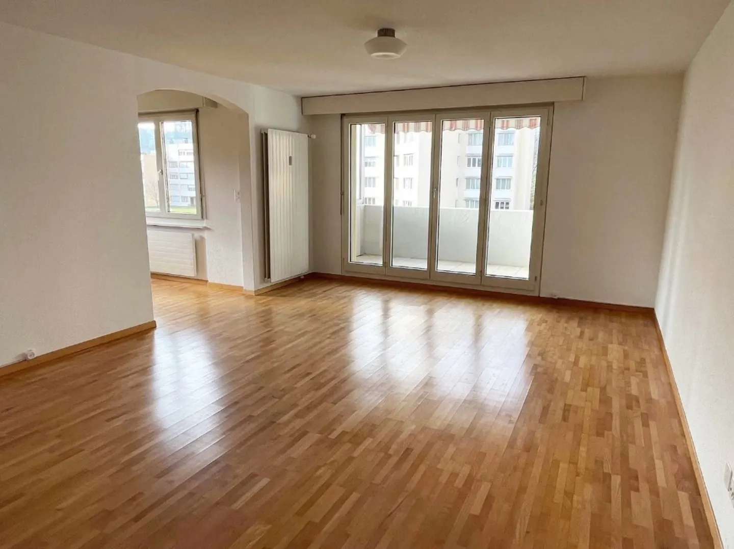 Charming 3-Room Apartment - Photo 1 of 9