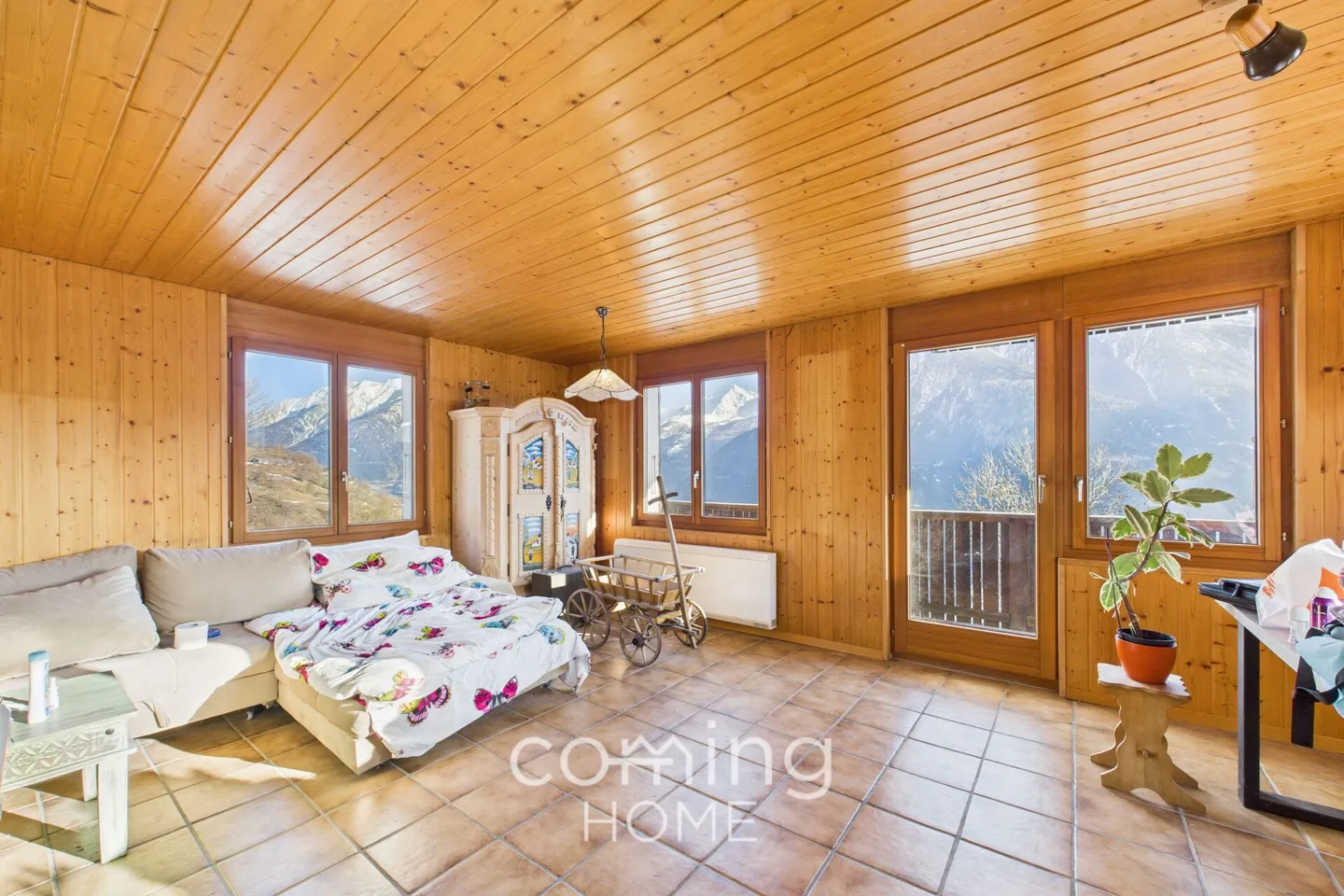 Charmantes Chalet mit Bergblick in Mund, sonnige Lage - Foto 3 von 15