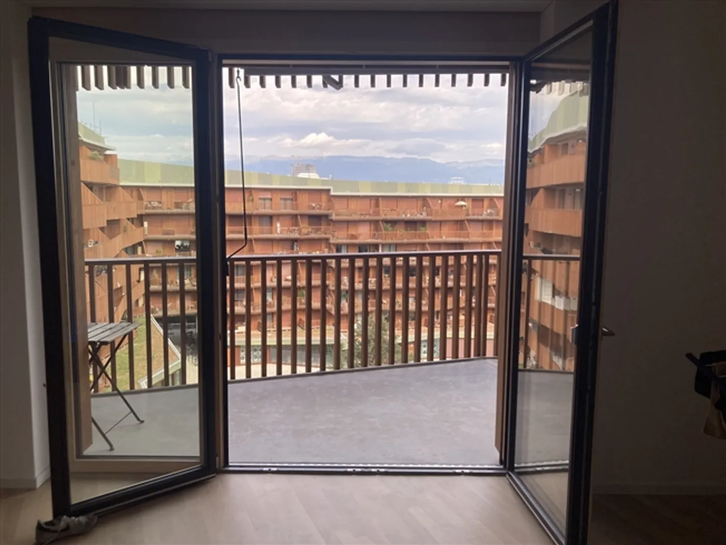 2-Zimmer-Wohnung in Carouge (GE), möbliert, befristet - Foto 4 von 8