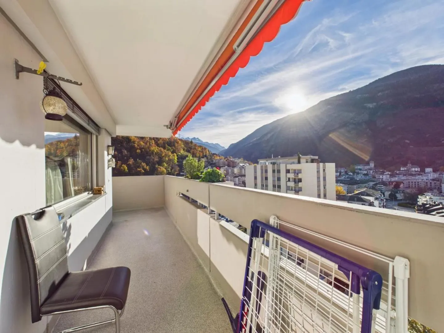 «Sonnige Wohnung mit Panoramablick über Visp» - Foto 2 von 10