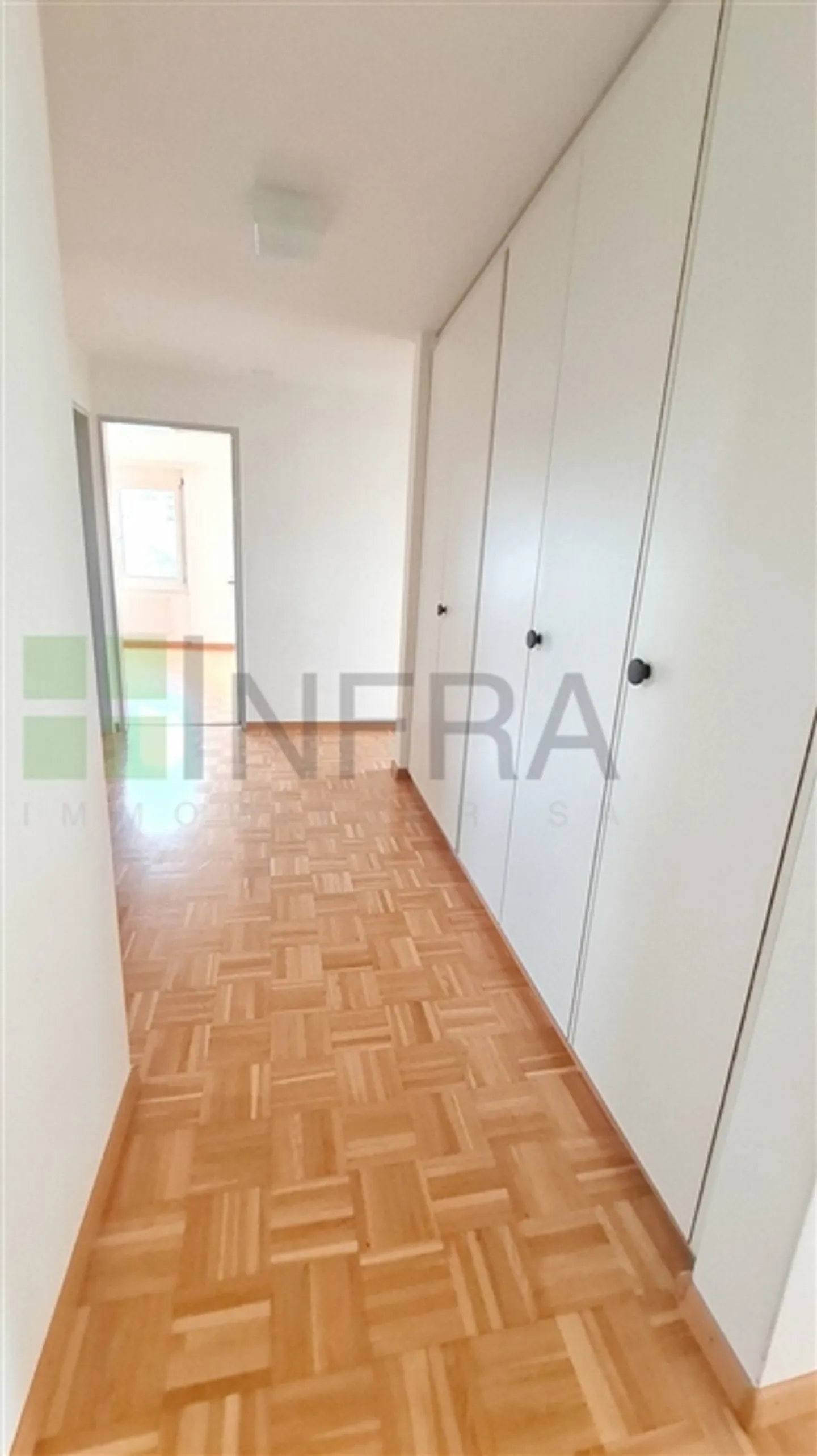 Appartamento di 5,5 stanze al piano terra - Foto 7 di 16