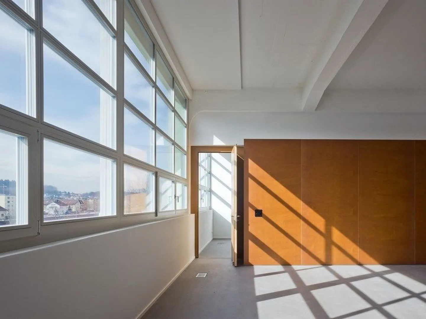 Trendy Cool Loft with 127m2 - Photo 1 of 6