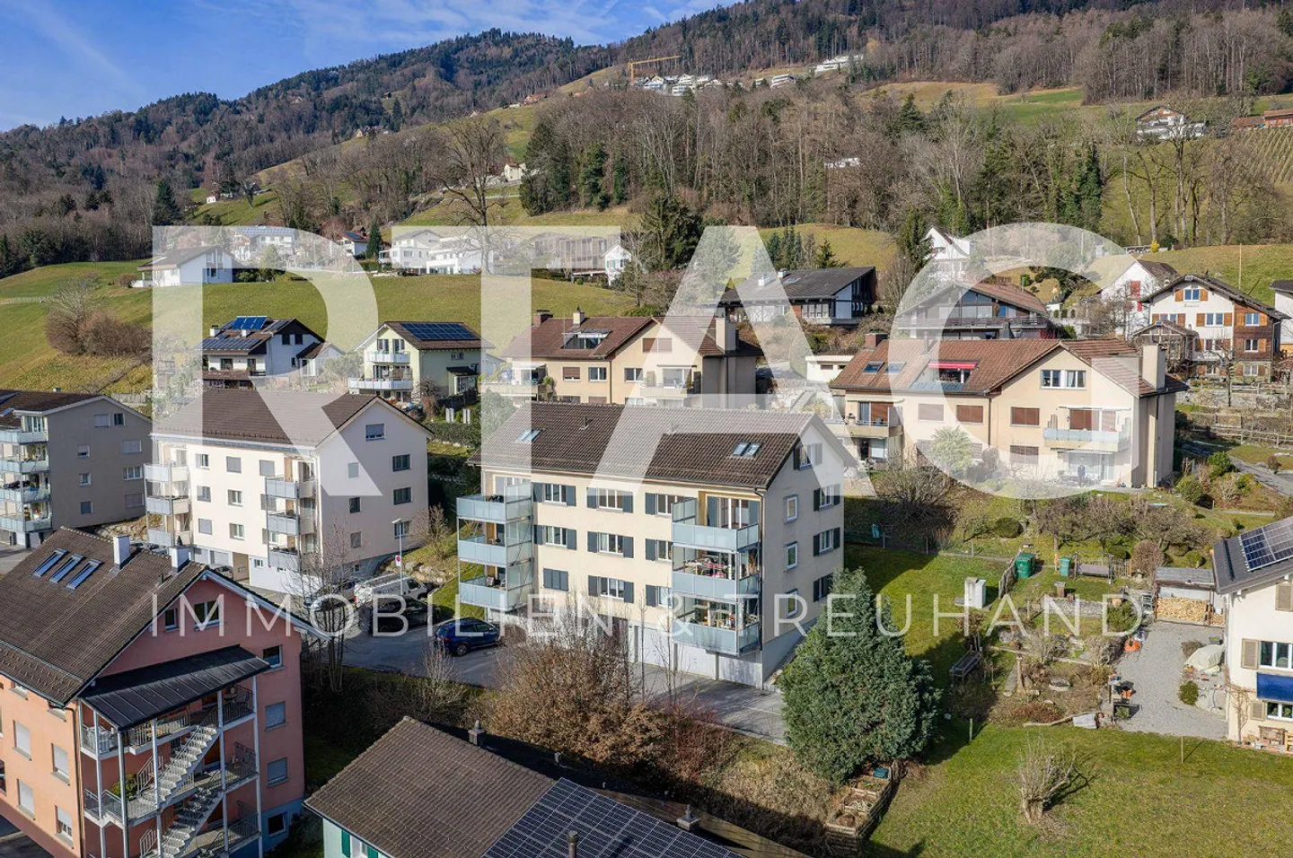 4.5-room apartment - Photo 1 of 12