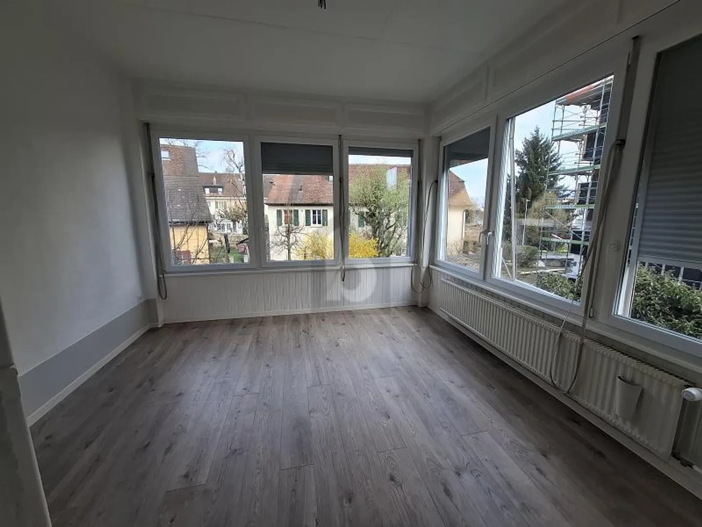 LUMINOSO, SPAZIOSO E MOLTO BEN POSIZIONATO - Foto 1 di 6