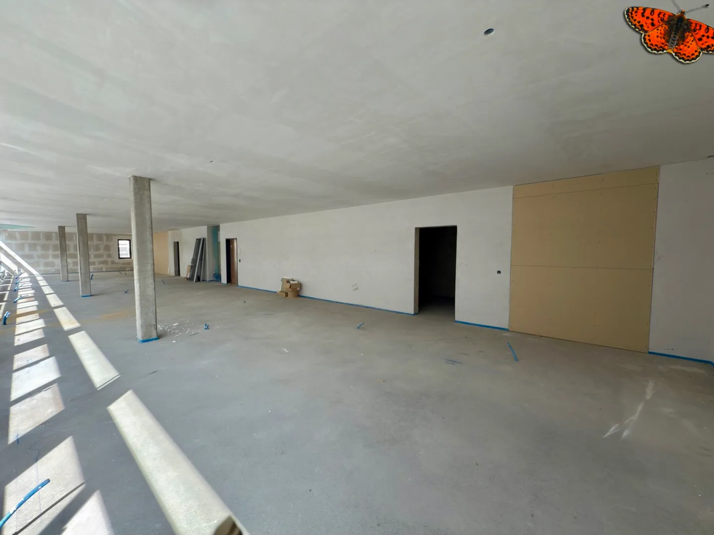 Commercial Space for Rent - Photo 4 of 5