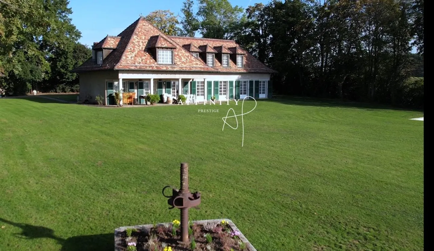 Villa Charmante avec Vue Lac - Photo 1 sur 9