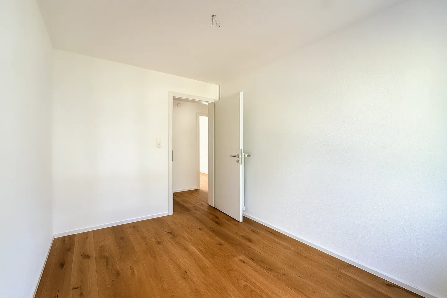 Première location après rénovation complète - appartements élégants de 3,5 pièces à Grenchen - Photo 4 sur 6